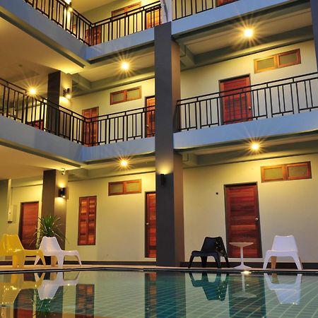 Ruk Cozy Hotel Khao Lak Bagian luar foto